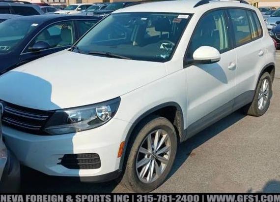 VOLKSWAGEN TIGUAN LIMITED 2018 WVGBV7AX0JK003691 image